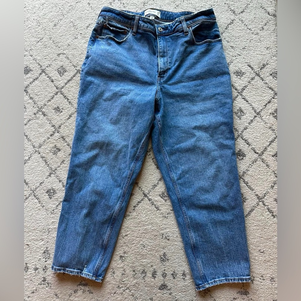 Abercrombie | Curve Love Mom Jeans